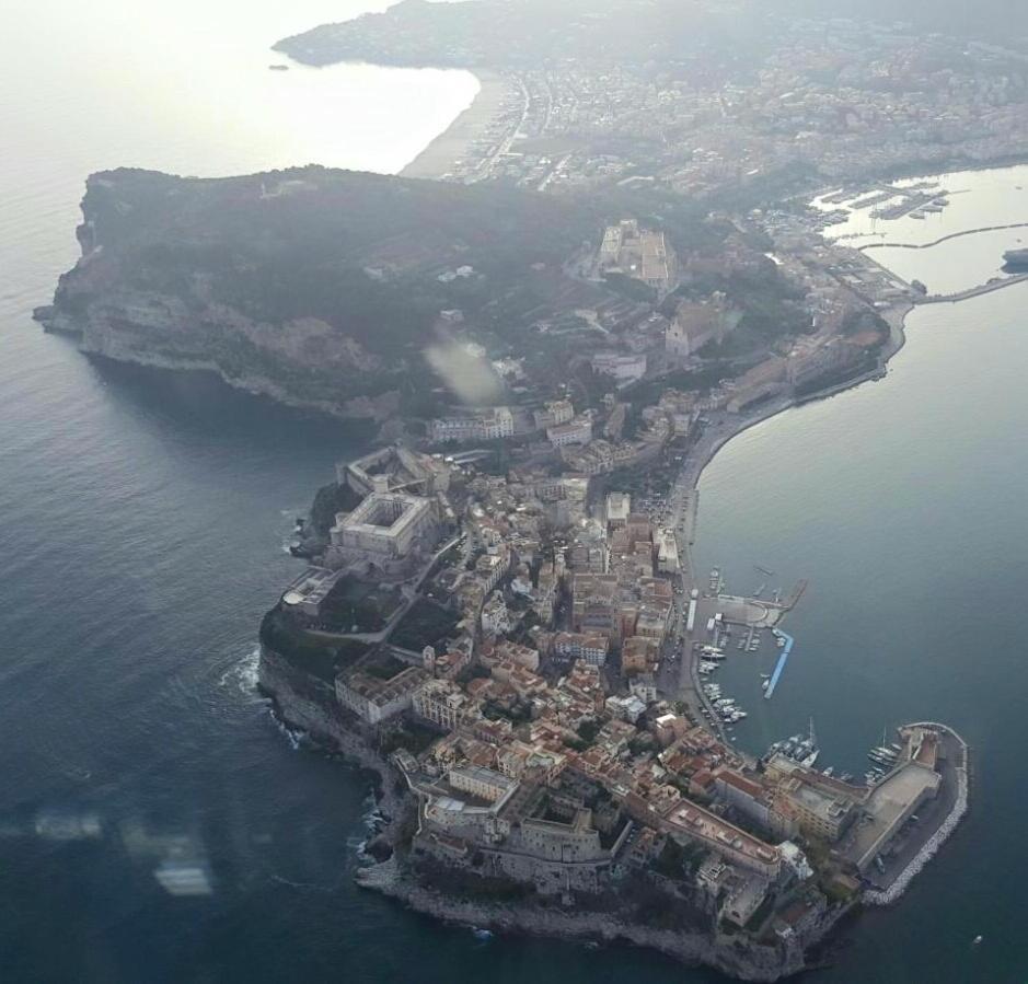 Brezza di mare Gaeta b&b Esterno foto