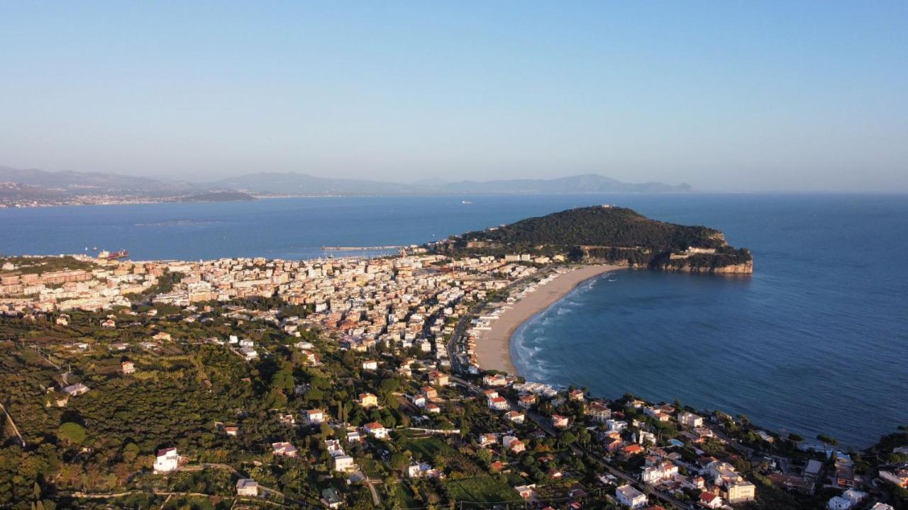 Brezza di mare Gaeta b&b Esterno foto